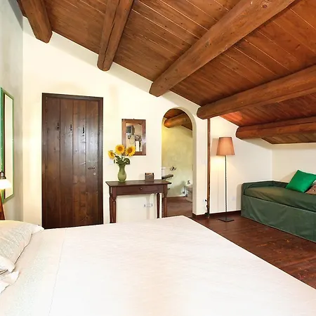 Country House Binnella 110s * Чинголи
